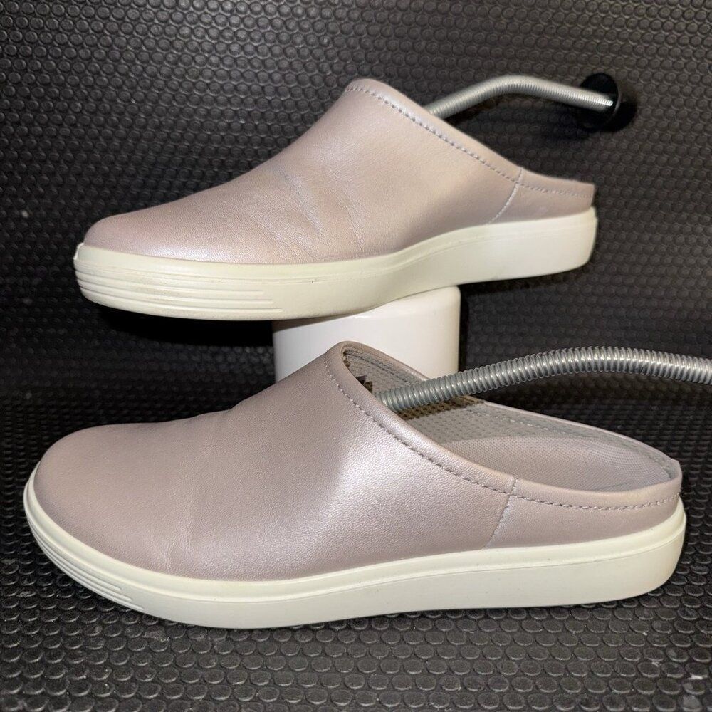 Ecco Soft Classic Closed Toe Leather Metallic Pink Mule Shoes Women’s Size 7-7.5